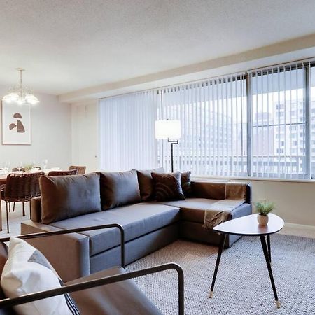 Elegant Apartment W Views At Crystal City 阿林顿 外观 照片