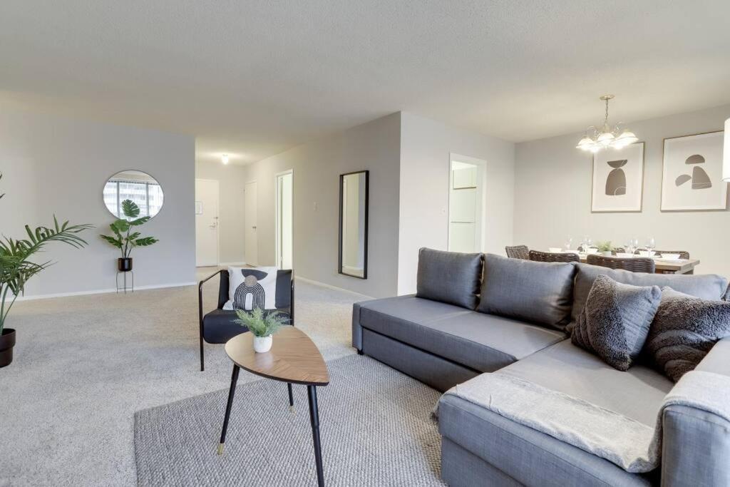 Elegant Apartment W Views At Crystal City 阿林顿 外观 照片